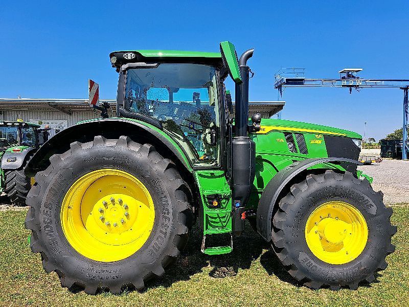 E-FARM: John Deere 6R 195 - Τρακτέρ - id JMPP1VP - 194.500 € - Χρονία: 2023 - Μετρητής ωρών: 210,Ισχύς κινητήρα: 215,Γερμανία
