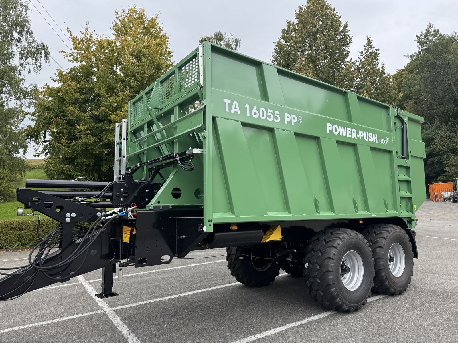 BRANTNER ta 16055 pp+ Transporte de forraje 31.659 €