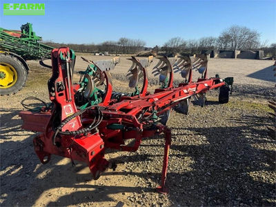 E-FARM: Kverneland EG 100/300 - Plough - id HUHNVLH - €23,418 - Year of construction: 2012 - Denmark
