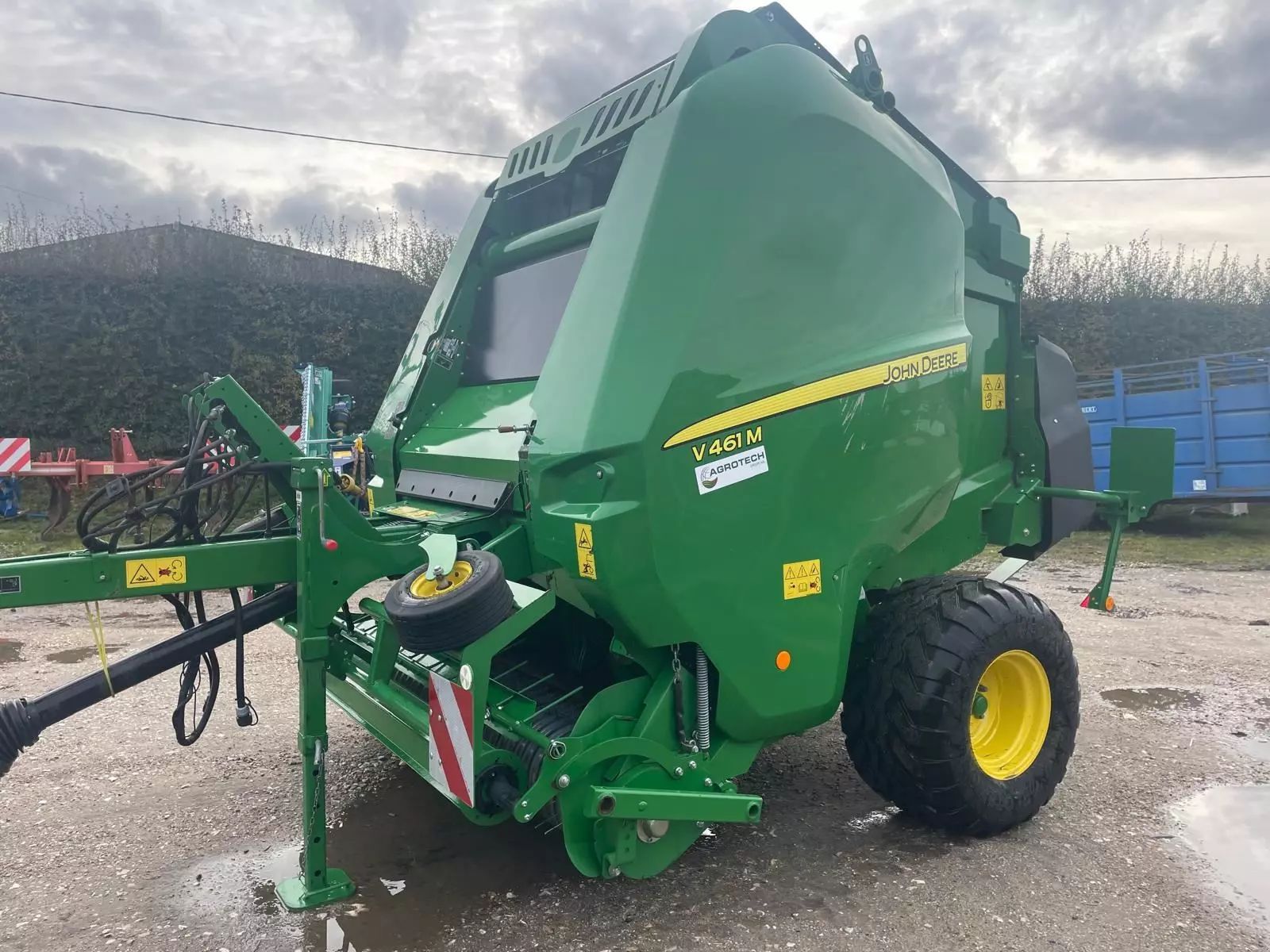 John Deere V461M Baler €32,500