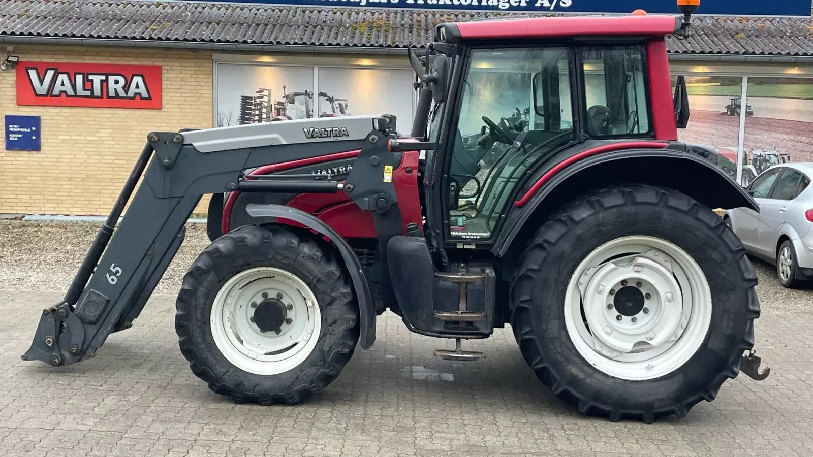 Valtra N 121 Tractor 30.531 €