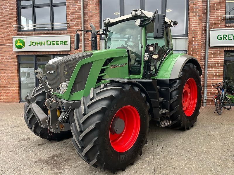 E-FARM: Fendt 826 Vario ProfiPlus - Tractor - id 5NRXZG2 - €86,500 - Year of construction: 2013 - Engine hours: 9,760,Engine power (HP): 260,Germany