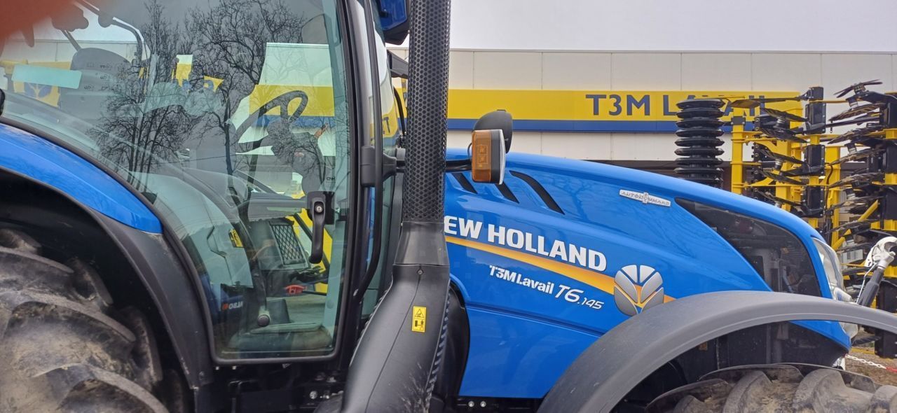E-FARM: New Holland T6.145 - Tractor - id BRKEALR - €88,000 - Year of construction: 2022 - Engine hours: 771,Engine power (HP): 120,France
