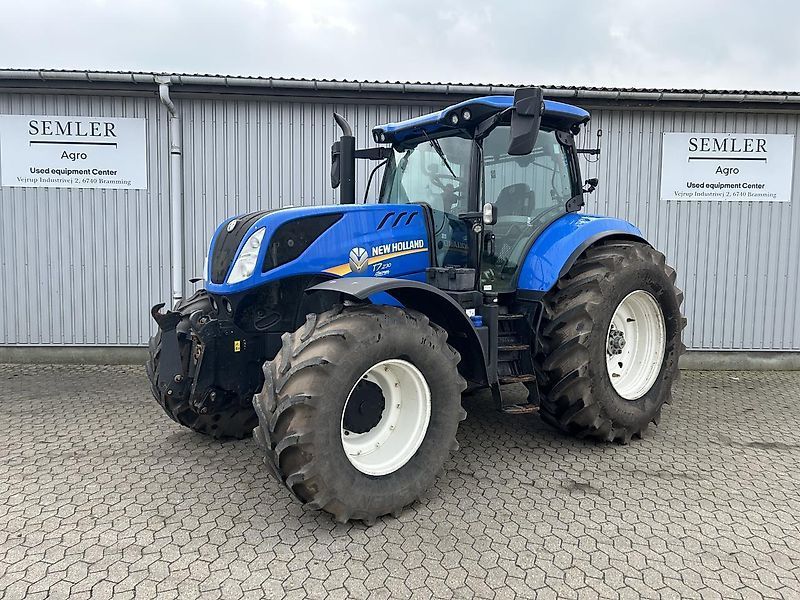 E-FARM: New Holland T7.230 - Tractor - id IXNCWET - 91.004 € - Año: 2019 - Horas: 3940,Dinamarca