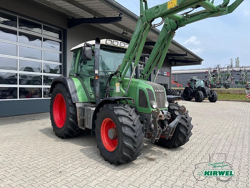 E-FARM: Fendt 412 Vario - Tractor - id IZKFWMV - 38.900 € - Año: 2006 - Horas: 10.200,Potencia del motor: 120,Alemania