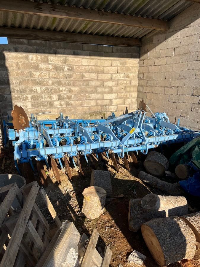 E-FARM: Lemken rubin 9/400 - Cultivator - id JHWBWY9 - 10.000 EUR - Anul: 2015 - Franța