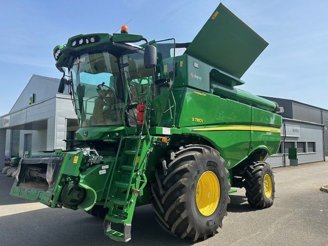 E-FARM: John Deere S780 - Combine harvester - id KVGLNSL - Year of construction: 2021 - Engine hours: 886,France
