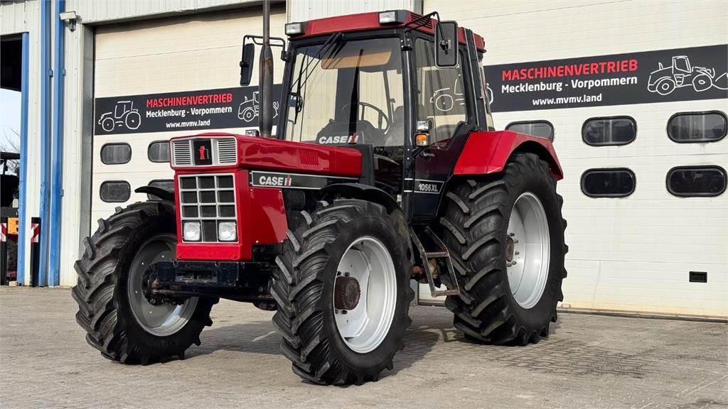 Case IH 1056 XL Tractor 22.999 EUR