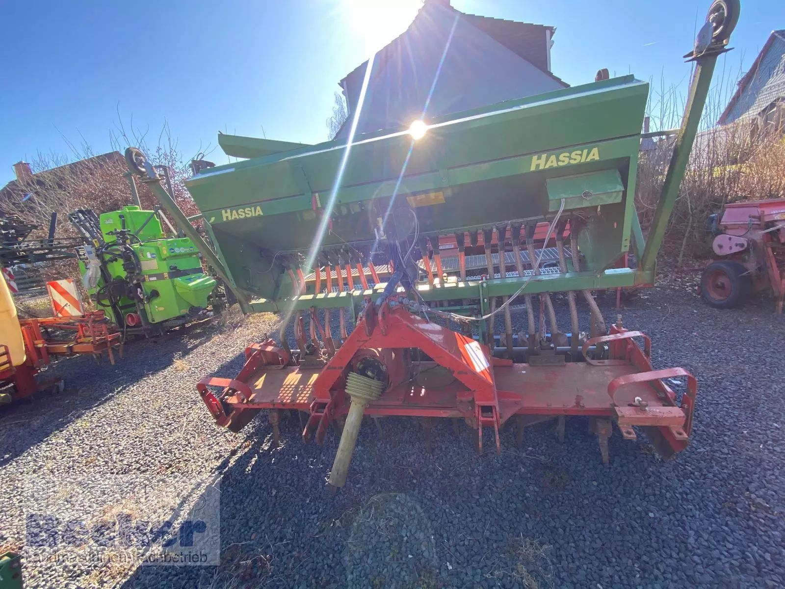 E-FARM: Kuhn hr 250 + hassia - Semoir - id HPZENTS - 5 798 € - Allemagne
