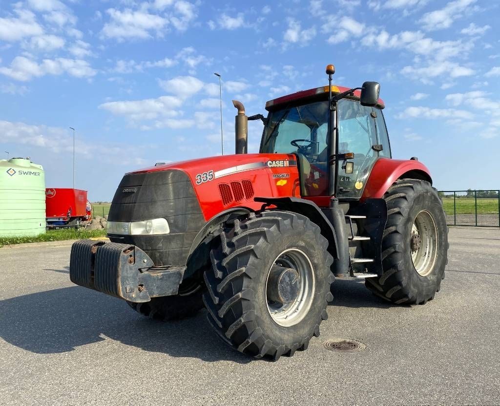 E-FARM: Case IH Magnum 335 - Tractor - id 2PH9ZLM - 59.000 € - Año: 2010 - Horas: 9565,Potencia del motor: 335,Lituania