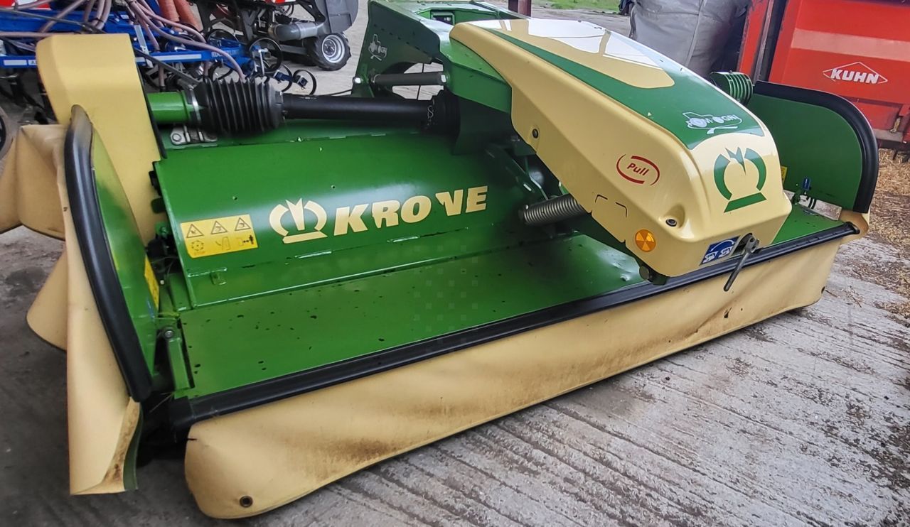 Krone easycut 9.50 Mower €44,000