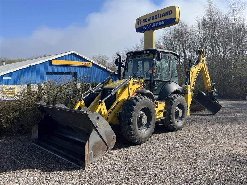 New Holland B115D TC SS Koparko-ładowarka 86 846 €