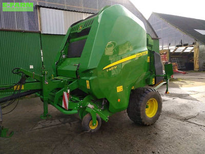 E-FARM: John Deere V451M - Πρέσσα - id 7DMUL9D - 19.800 € - Χρονία: 2019 - Γερμανία