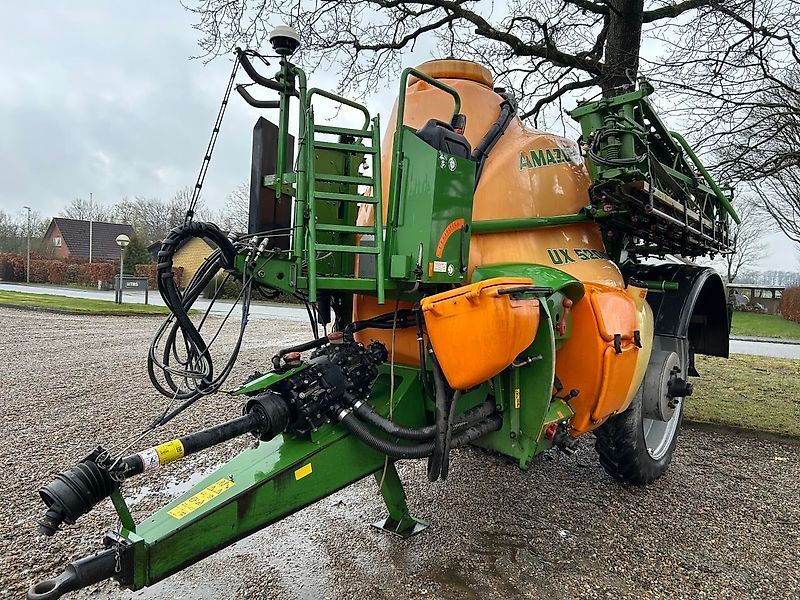 Amazone ux 5200 30 mtr. Opryskiwacz 33 159 €