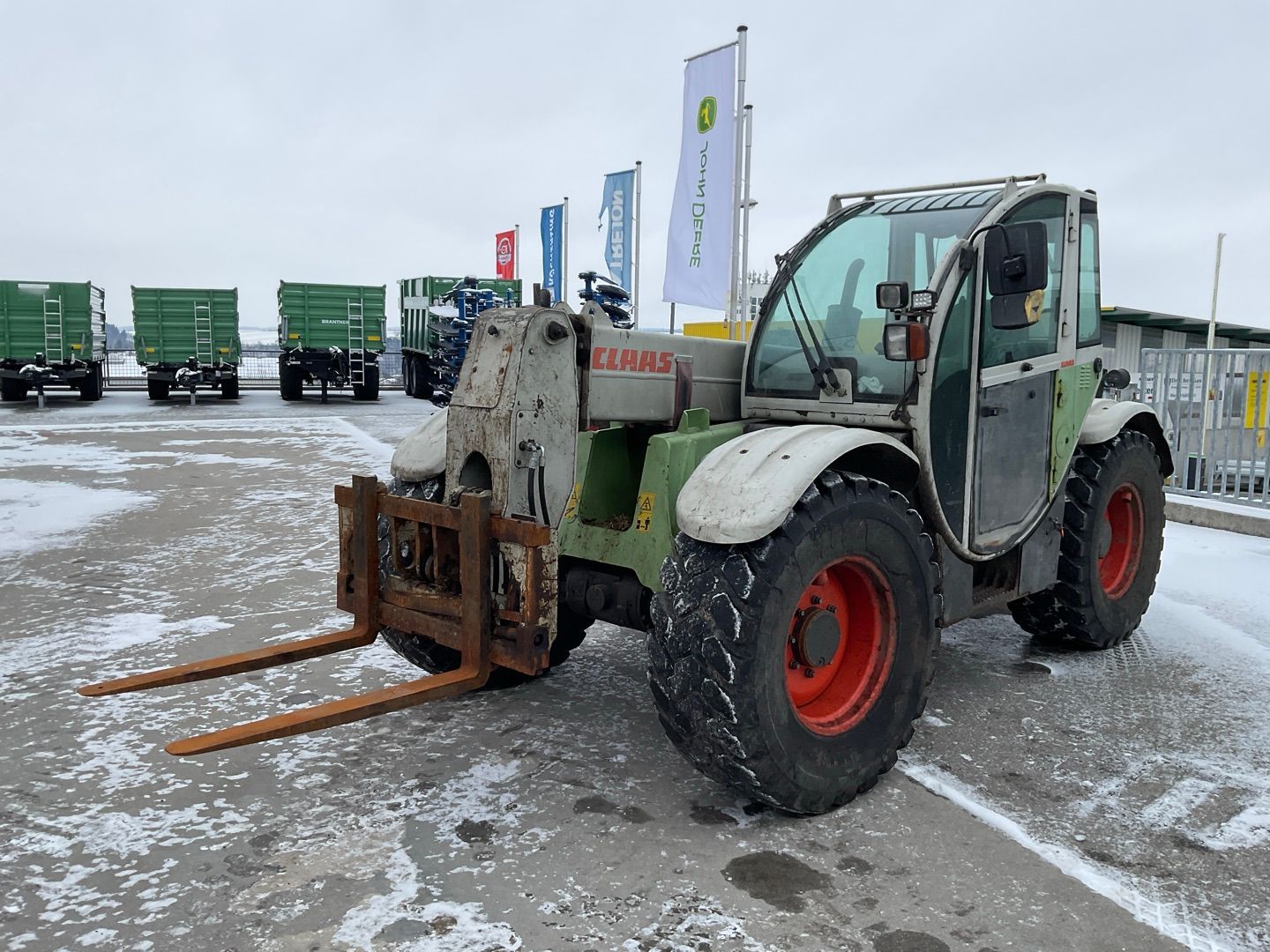 Claas Targo K70 Ładowacz teleskopowy 22 035 €