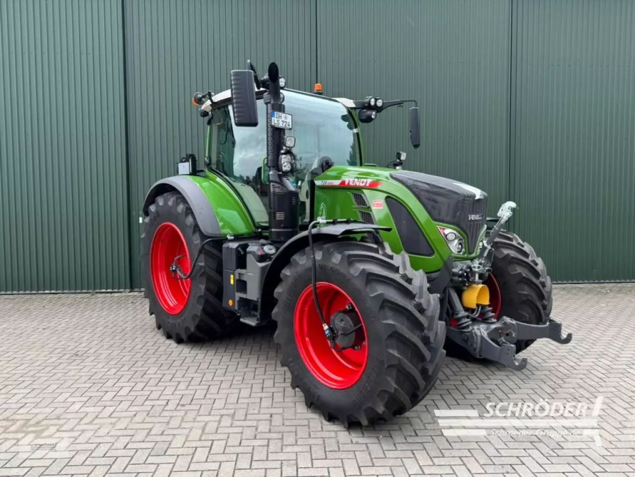 Fendt 724 Vario Profi Plus Traktor 215.000 €
