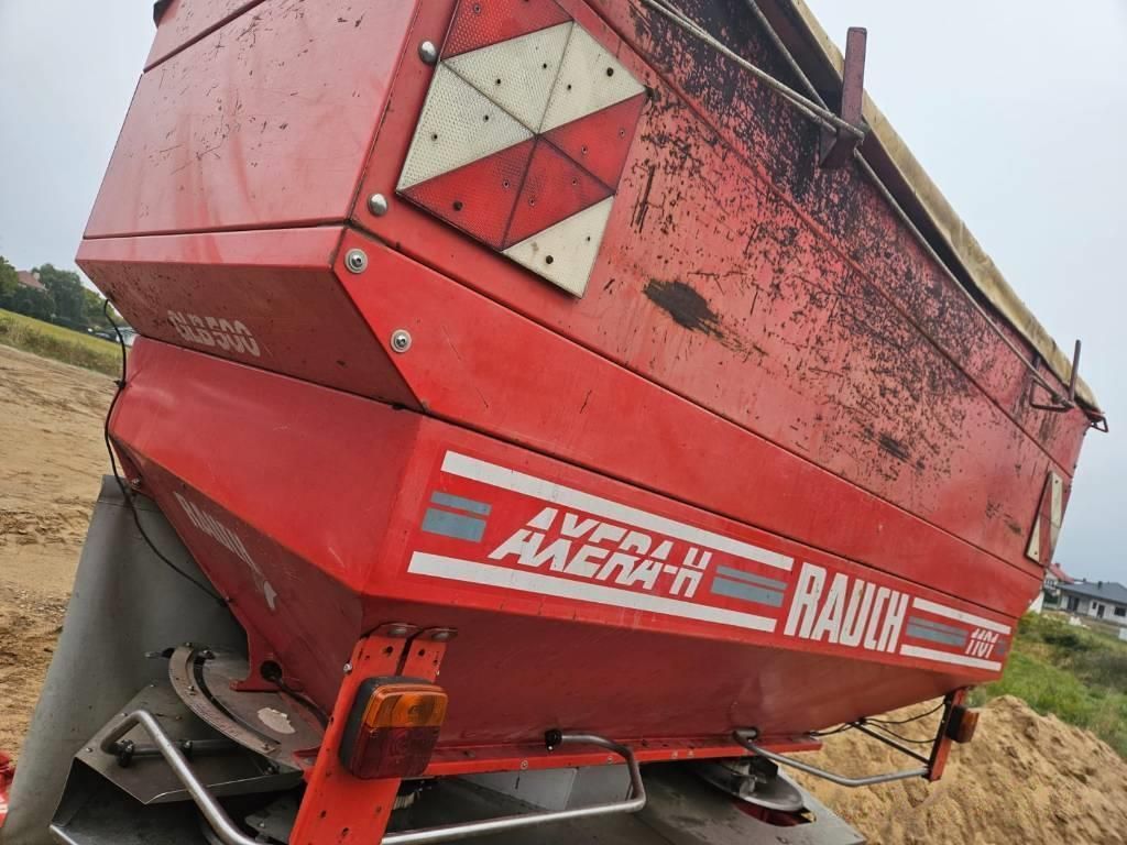 E-FARM: Rauch axera h 1101 - Epandeur d'engrais - id PJ16V9F - 6 080 € - Année: 2002 - Pologne