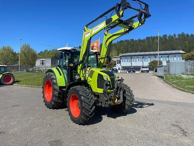 Claas Arion 440 Tractor €59,900