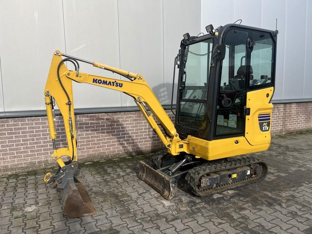 KOMATSU pc17r5 Mini excavator €23,000