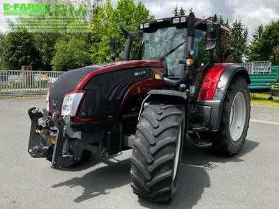 E-FARM: Valtra T163e - Τρακτέρ - id MDWGIRP - 63.900 € - Χρονία: 2014 - Μετρητής ωρών: 3.380,Ισχύς κινητήρα: 162,Γερμανία