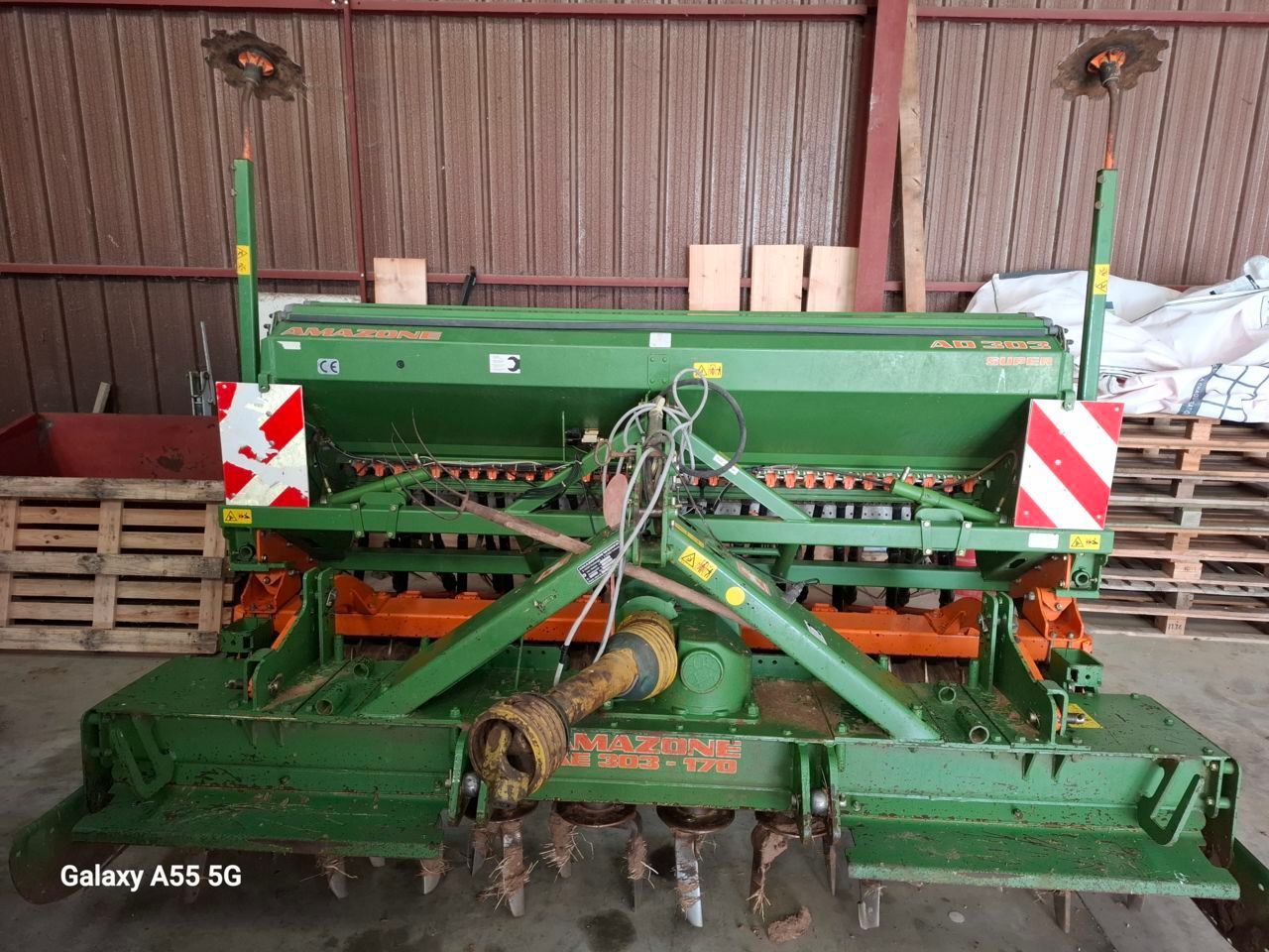 Amazone AD303 + KE303 170 Drilling machine combination €12,500