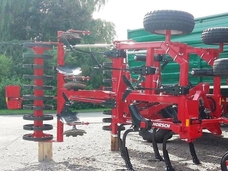 E-FARM: HORSCH Terrano 4 FX - Cultivateur - id 8MLRYWB - 31 000 € - Année: 2023 - Allemagne