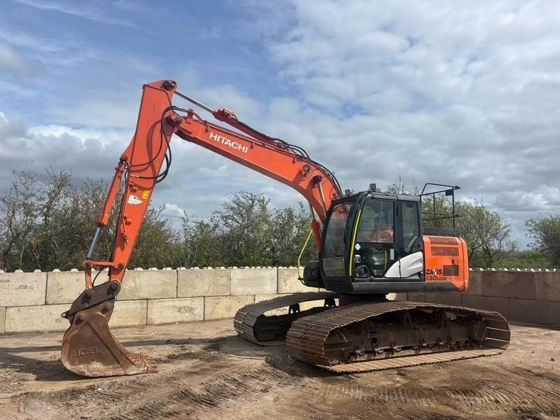 Hitachi zx130-5 bogmaster Гусеничный экскаватор 41 929 €