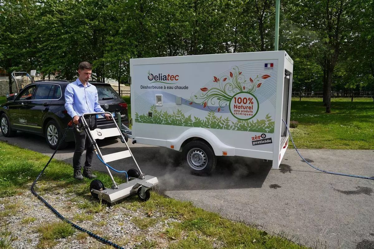 E-FARM: sonstige oeliatec belle ile unkrautbekämpfung hochdruck - Lawn mower - id K2PR1YY - €38,720 - Austria