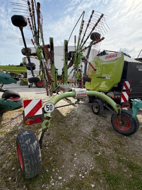 Claas Liner 2700 Karuzelowy przetrząsacz do siana