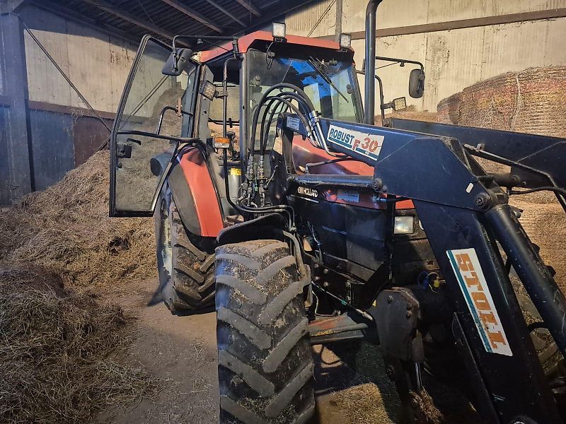 New Holland TS 90 Tractor €18,500