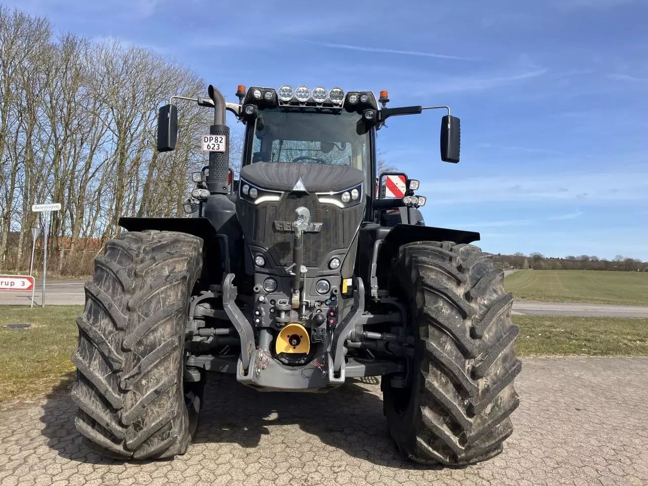 Fendt 933 Vario Tractor €264,304