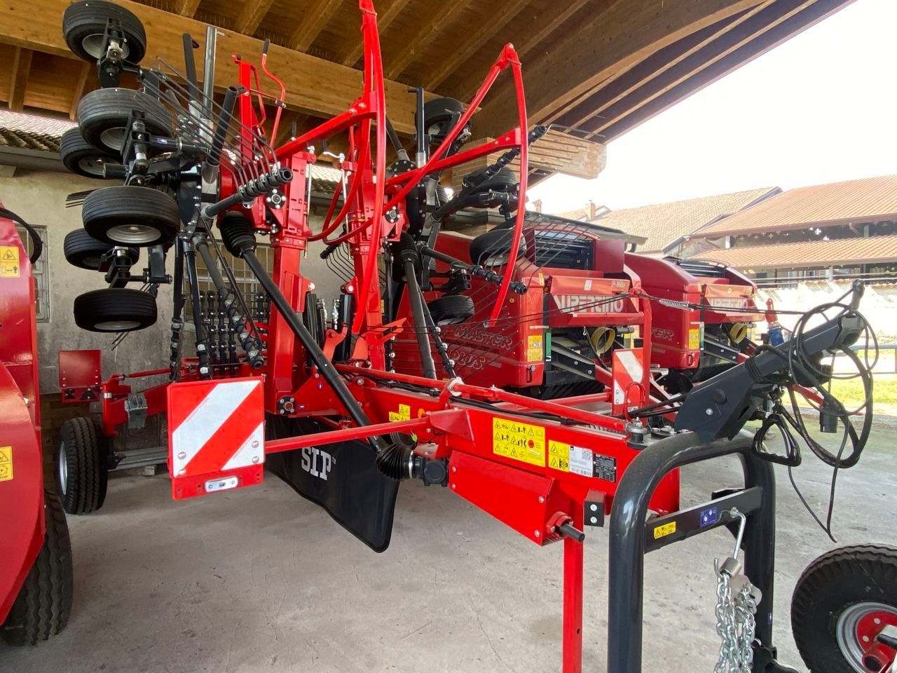SIP star 650/20t Karuzelowy przetrząsacz do siana 19 500 €