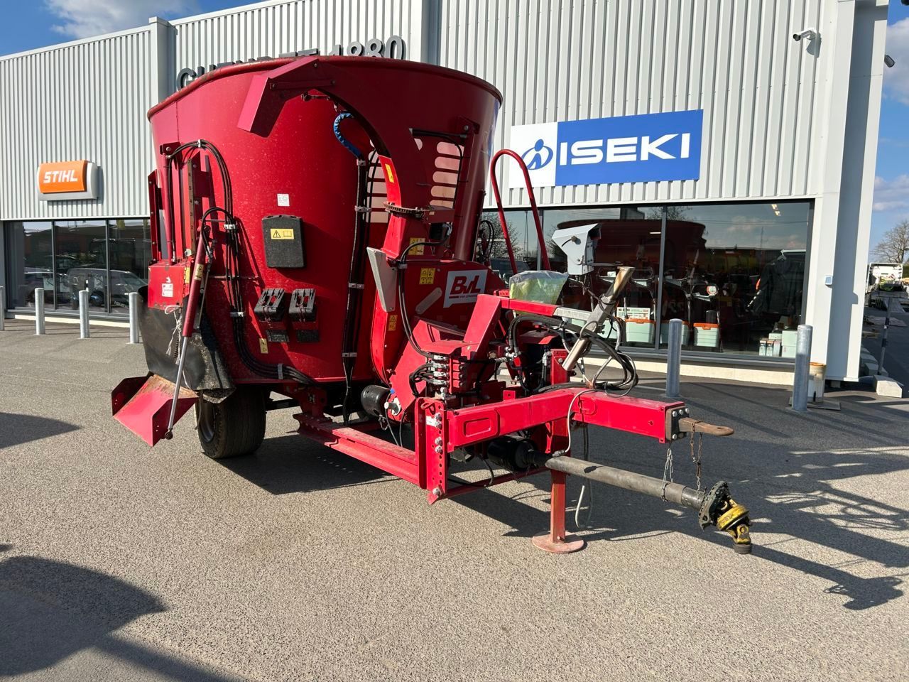 E-FARM: BVL v-mix 1099 - Mélangeurs d'alimentation - id M1MLQRC - 18 000 € - Année: 2015 - France