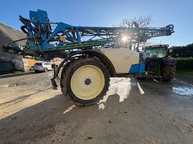 Hardi meteor 3500tds Postřikovač 28 000 €