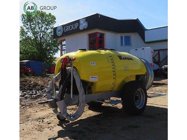 E-FARM: woprol opryskiwacz sadowniczy ciągniony s1000, 1000 l - Opryskiwacz - id BH93CLC - 6337 € - Rok produkcji: 2024 - Polska