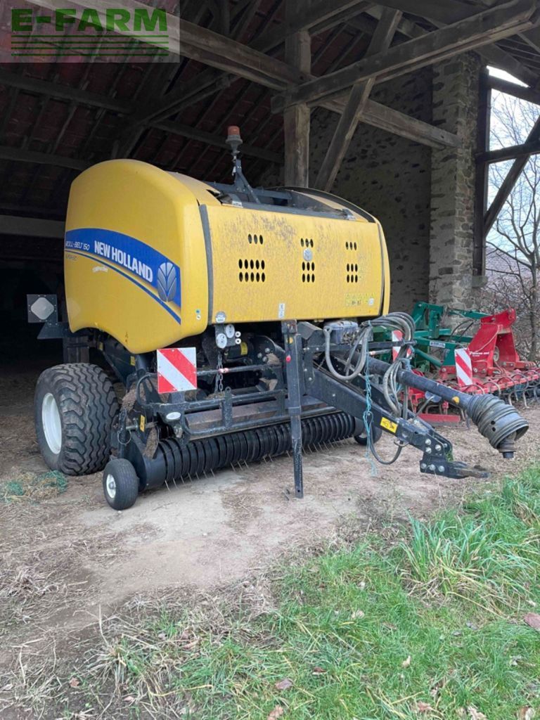 New Holland Roll Belt 150 Super Feed Baler €23,000