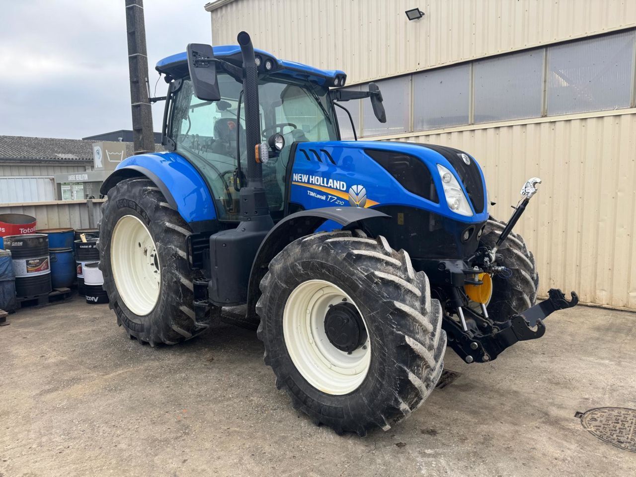 New Holland T7.210 Tractor 92.000 EUR