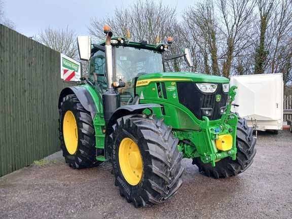 John Deere 6R 215 Τρακτέρ 146.283 €