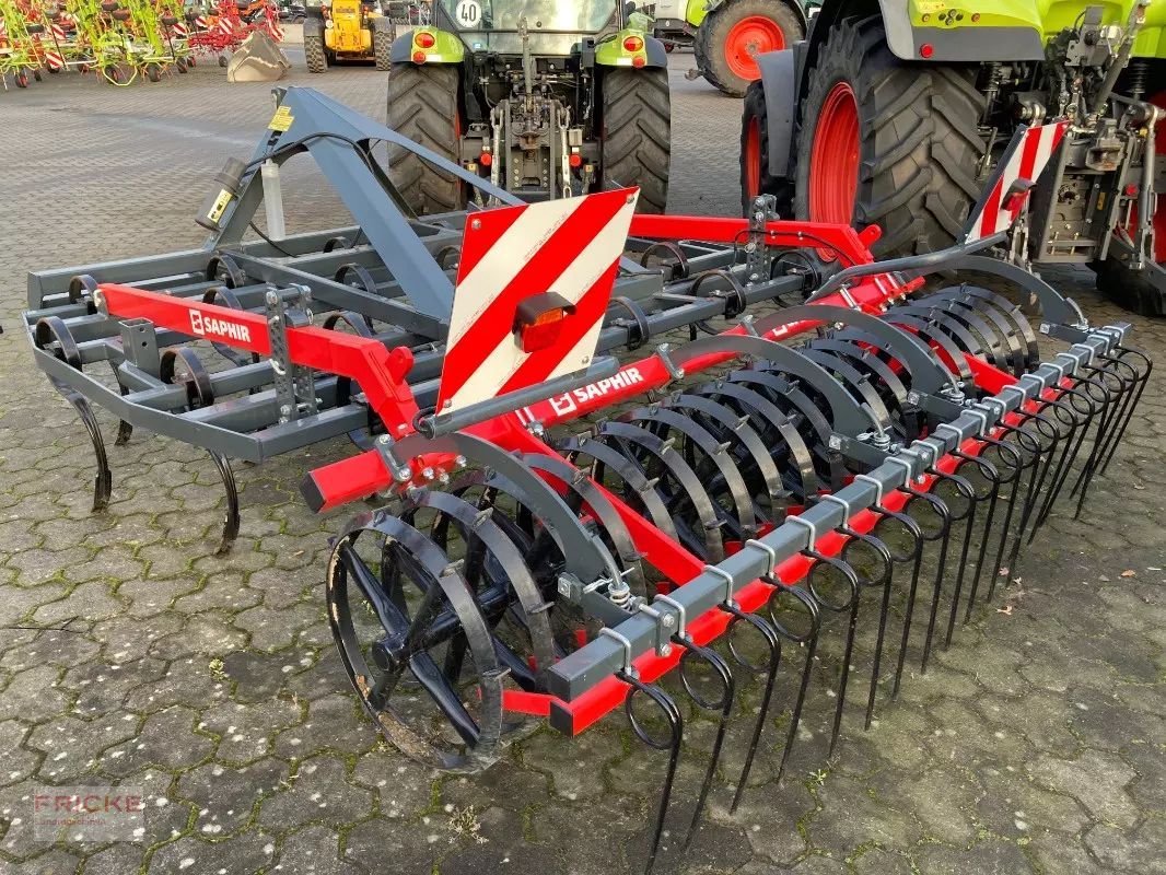 E-FARM: SAPHIR ge 301 --demo-- - Désherbage mécanique - id XFGJRNB - 7 850 € - Année: 2024 - Allemagne