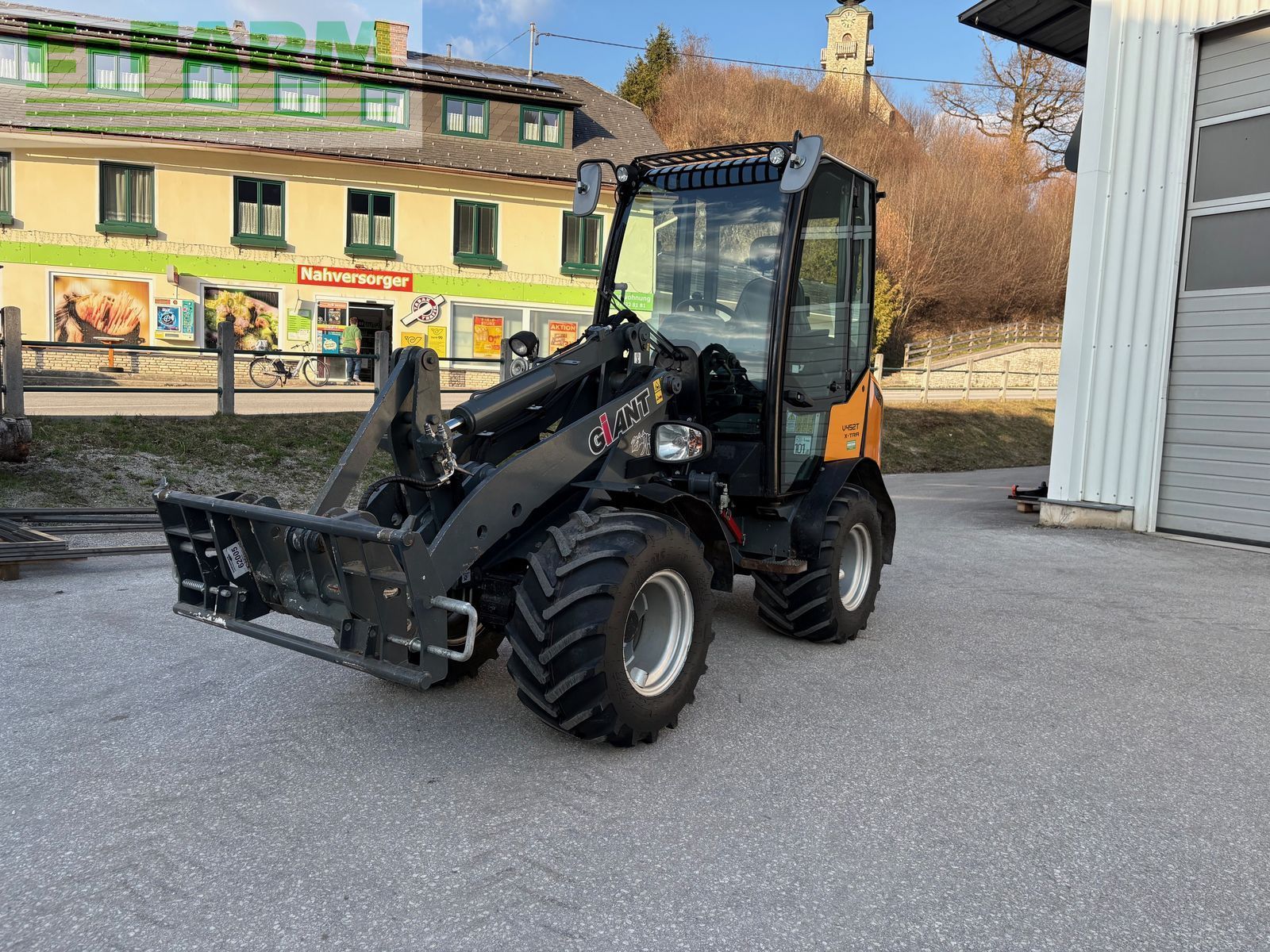 Giant v452t x-tra Ładowarka kołowa 31 584 €