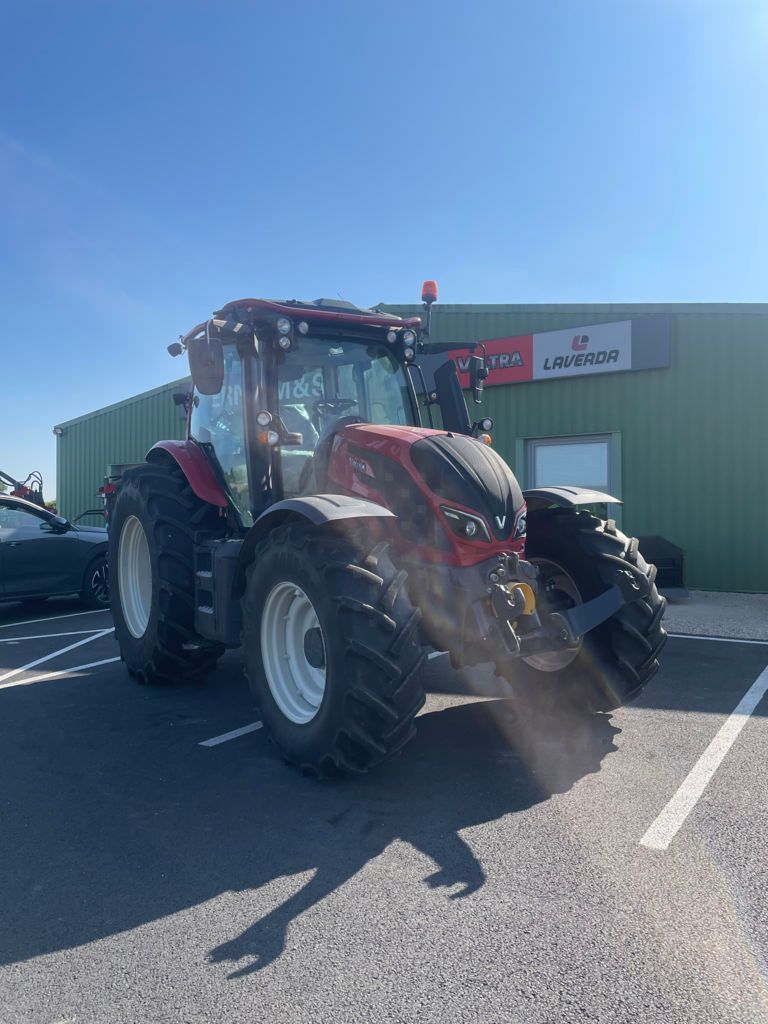 E-FARM: Valtra N134 - Tractor - id SFK3J8T - €87,000 - Year of construction: 2020 - Engine hours: 1,750,Engine power (HP): 135,France