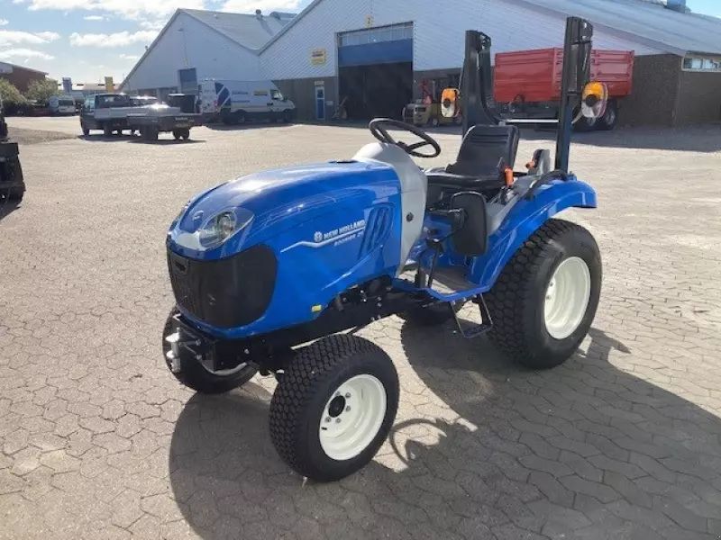 New Holland Boomer 25 Traktor 20 075 €