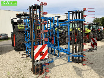 E-FARM: sonstige bremer federzinkenegge 5s - Mechanical weed control - id TXID8YK - €19,500 - Year of construction: 2023 - Germany