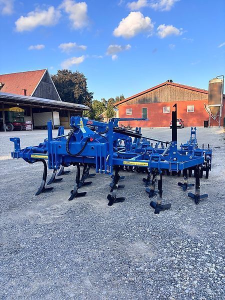 Agripol tiefengrubber culti ii mit federsteinsicherung Grubber 11.450 €