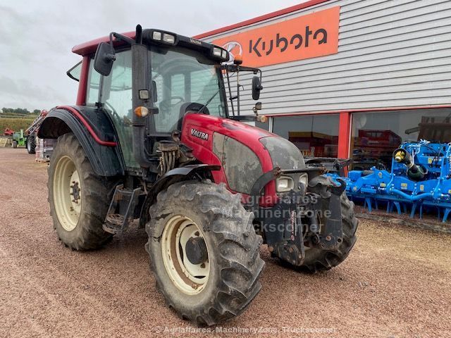 E-FARM: Valtra N92 - Tracteur - id SADMUIX - Année: 2011 - Lecture du nombre d'heure: 9 785,Puissance du moteur (chevaux): 105,France