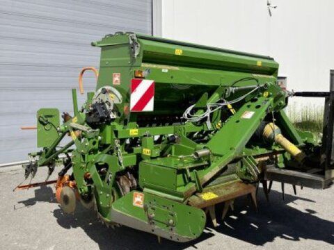 E-FARM: Amazone AD 303 Special - Siewnik rzędowy/agregat uprawowo-siewny - id KZMJPQS - 17 900 € - Rok produkcji: 2009 - Niemcy
