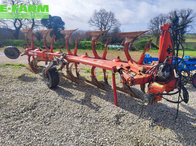 E-FARM: Kuhn Manager C 5 - Plough - id TMQEBPN - €7,600 - Year of construction: 2001