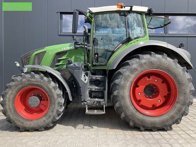 E-FARM: Fendt 828 Vario ProfiPlus - Tractor - id DFGUUUH - €145,900 - Year of construction: 2017 - Engine hours: 3,240,Engine power (HP): 280.08,Germany