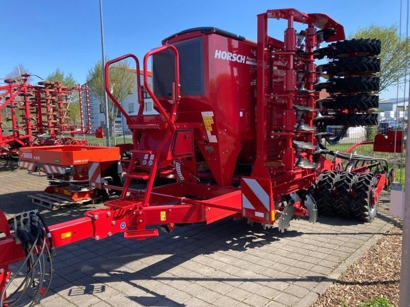 HORSCH Pronto 6 DC Siewnik rzędowy/agregat uprawowo-siewny 88 235 €
