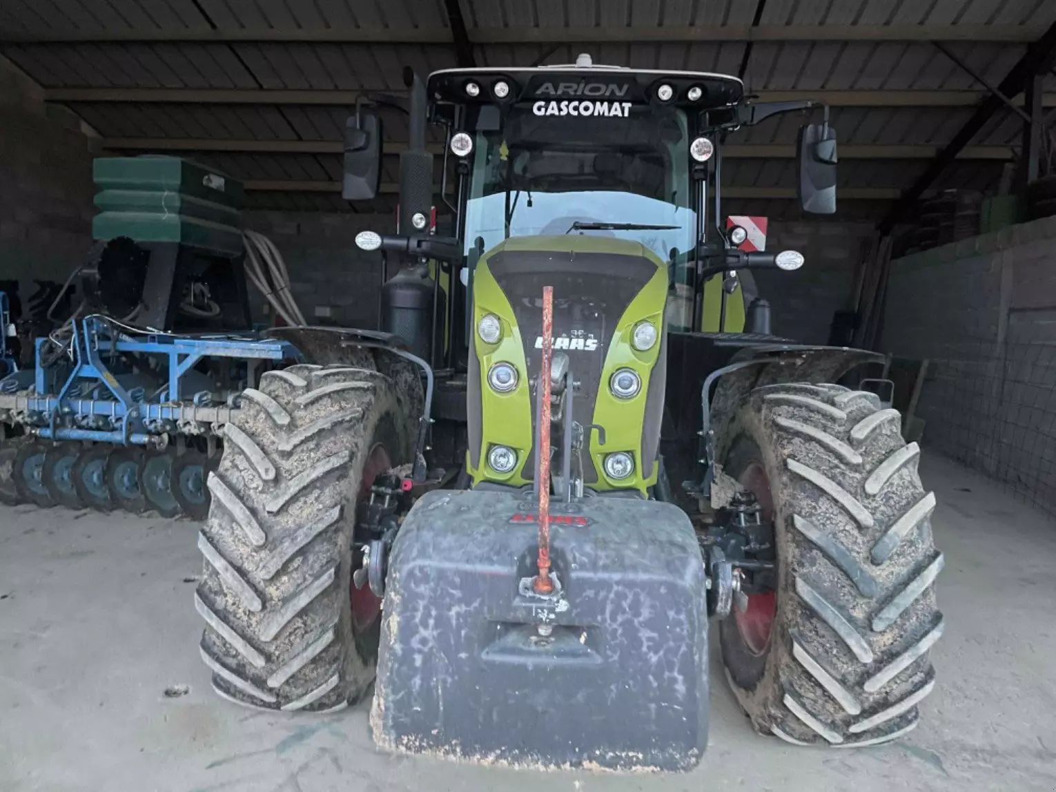E-FARM: Claas Arion 630 - Tractor - id YJ8LFYA - €105,000 - Year of construction: 2022 - Engine hours: 1,614,Engine power (HP): 146,France